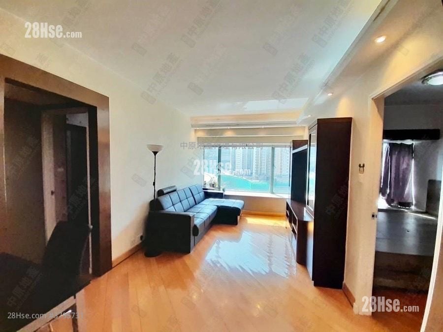 Rambler Crest Rental 3 Bedrooms , 2 Bathrooms 690 ft²