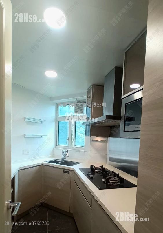 The Beaumount Sell 3 Bedrooms , 2 Bathrooms 694 ft²