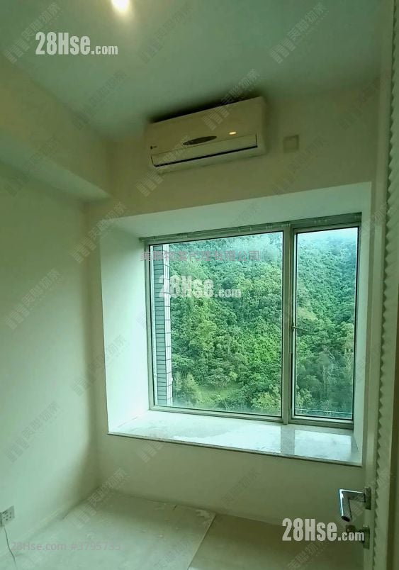 The Beaumount Sell 3 Bedrooms , 2 Bathrooms 694 ft²