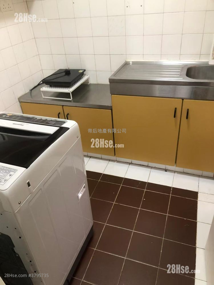 Kiu Fat Building Rental 1 Bedroom , 1 Bathroom 363 ft²