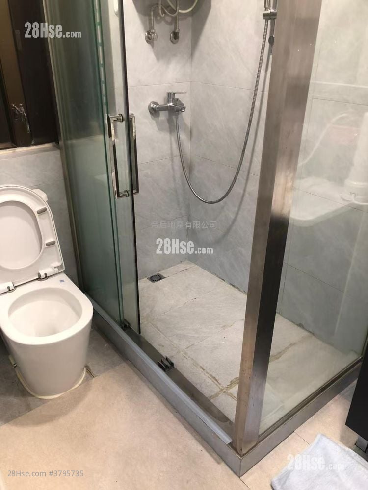 Kiu Fat Building Rental 1 Bedroom , 1 Bathroom 363 ft²