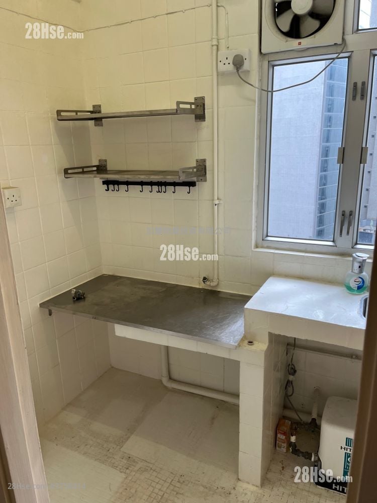 Cheong Loong Building Rental Studio , 1 Bathroom