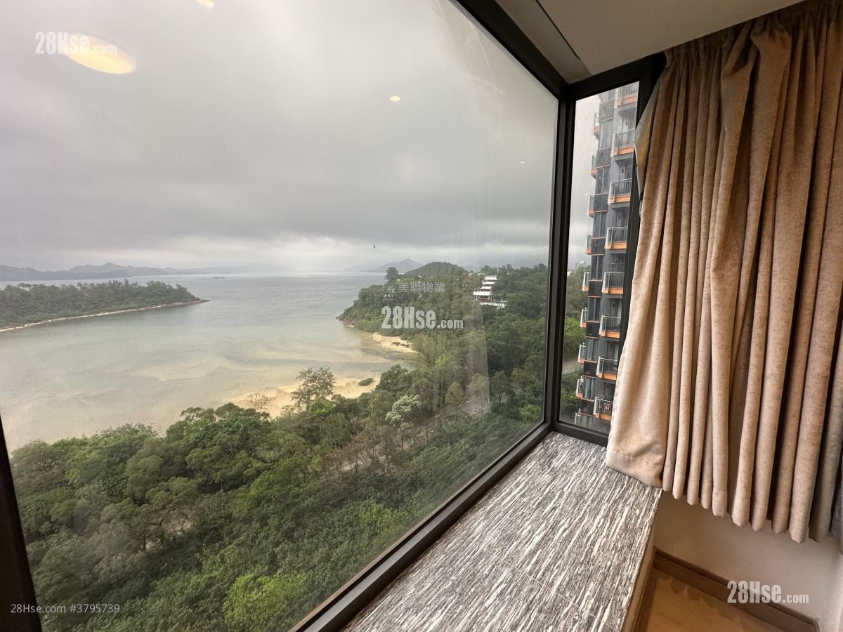 迎海 租盘 4 房 810 平方尺