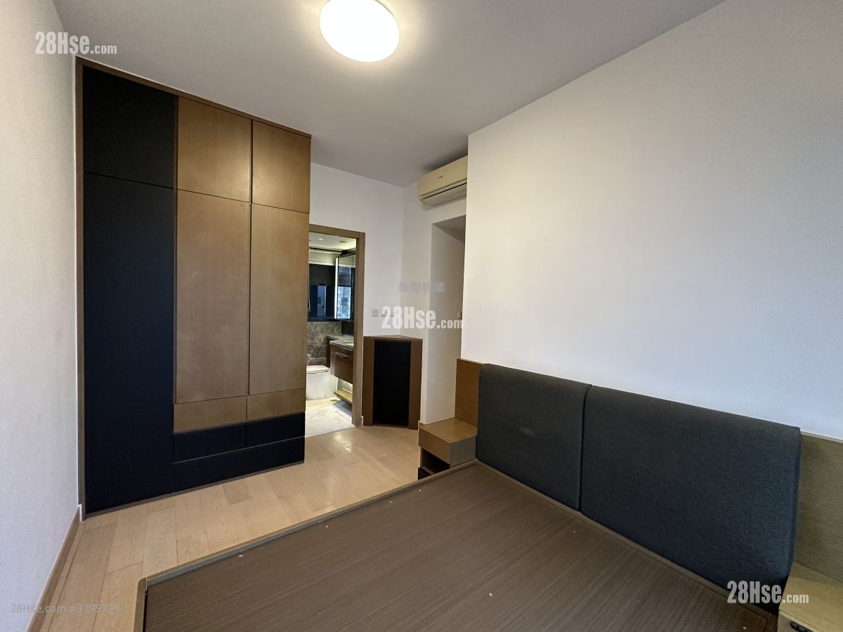 迎海 租盘 4 房 810 平方尺