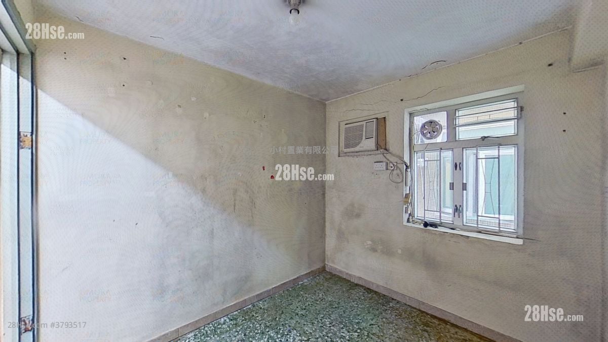 bedroom 2: Ma Tin Tsuen Sell 3 Bedrooms , 2 Bathrooms 612 ft²