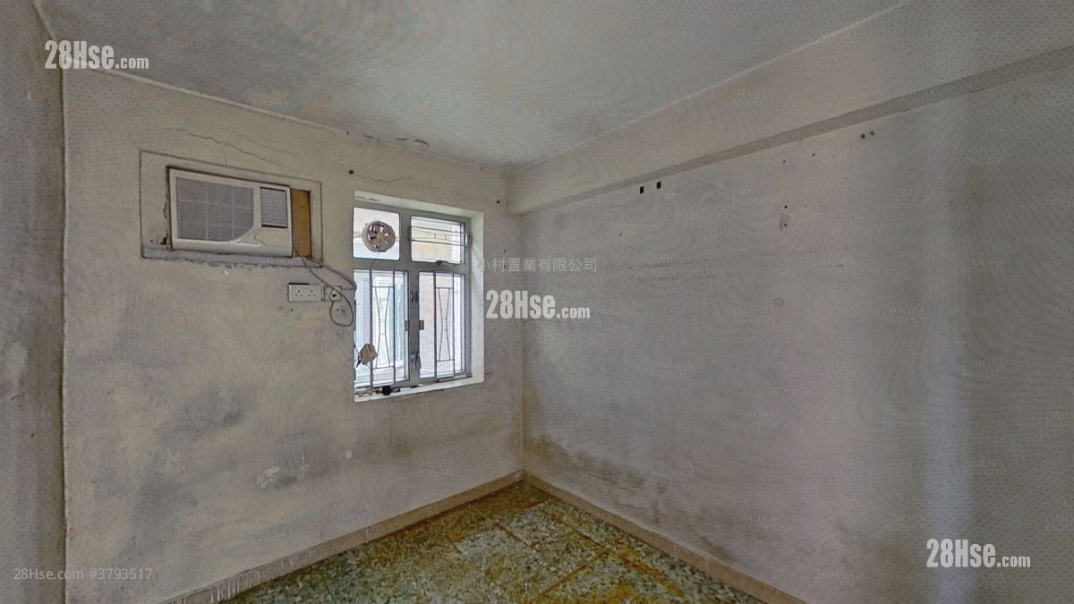 bedroom 2: Ma Tin Tsuen Sell 3 Bedrooms , 2 Bathrooms 612 ft²