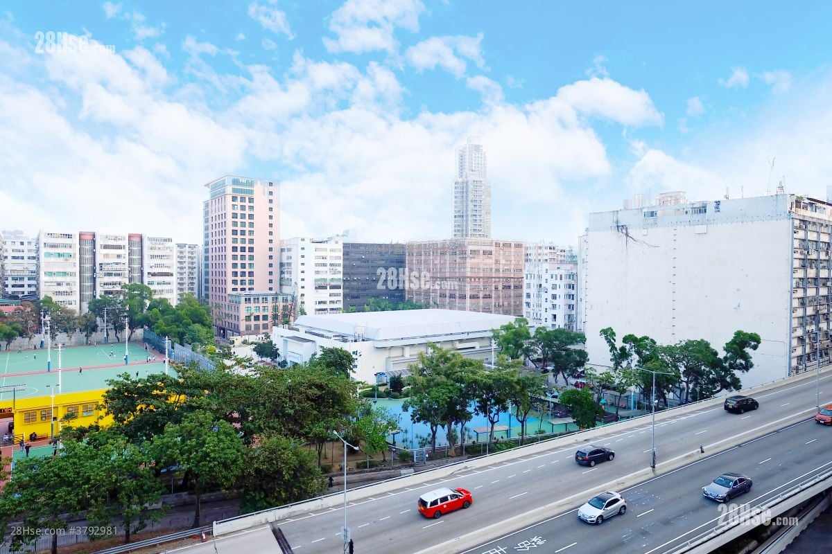 View: Fook Chi Building Rental 3 Bedrooms , 1 Bathroom 513 ft²