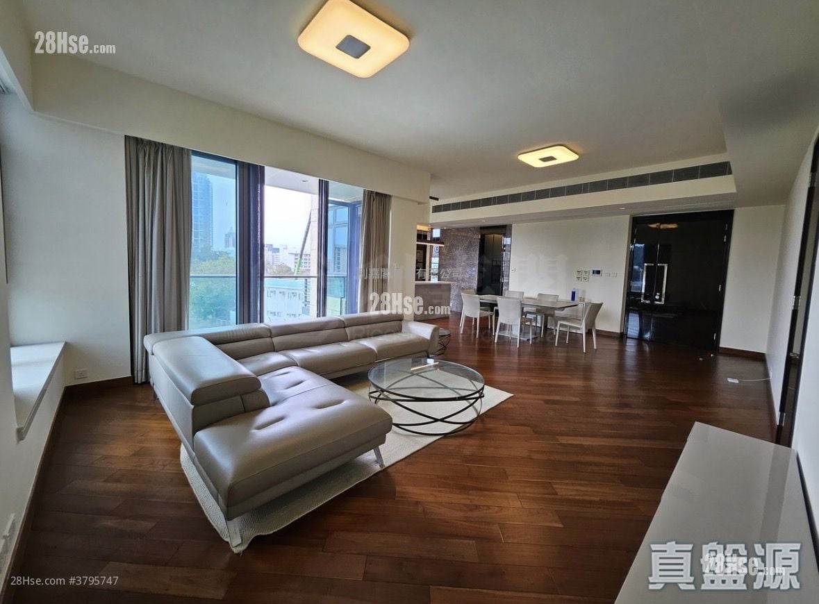 天铸 售盘 4 房 2,018 平方尺