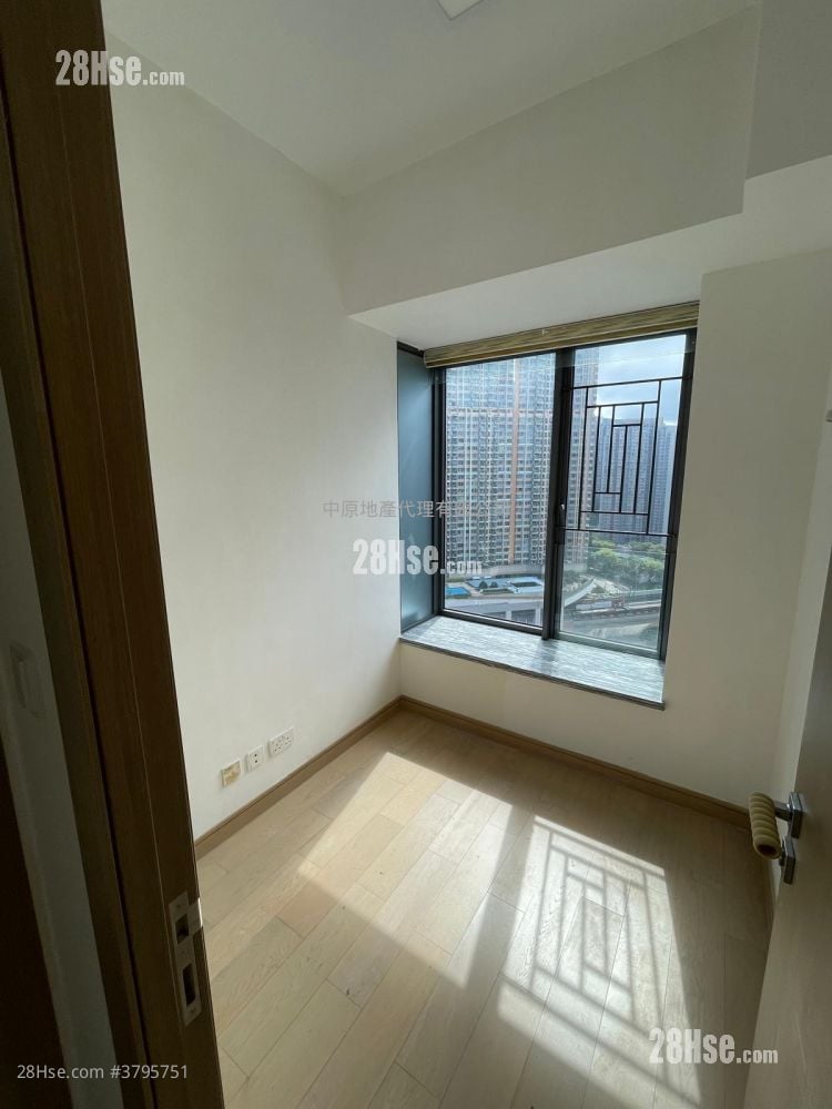 Double Cove Sell 2 Bedrooms , 1 Bathroom 510 ft²