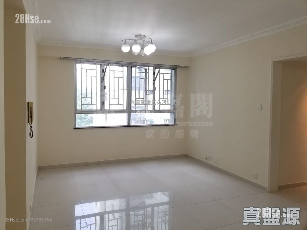 Belvedere Garden Sell 3 Bedrooms , 2 Bathrooms 728 ft²