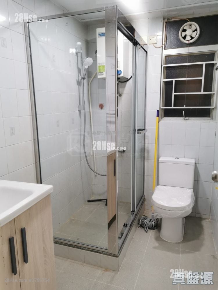 Belvedere Garden Sell 3 Bedrooms , 2 Bathrooms 728 ft²