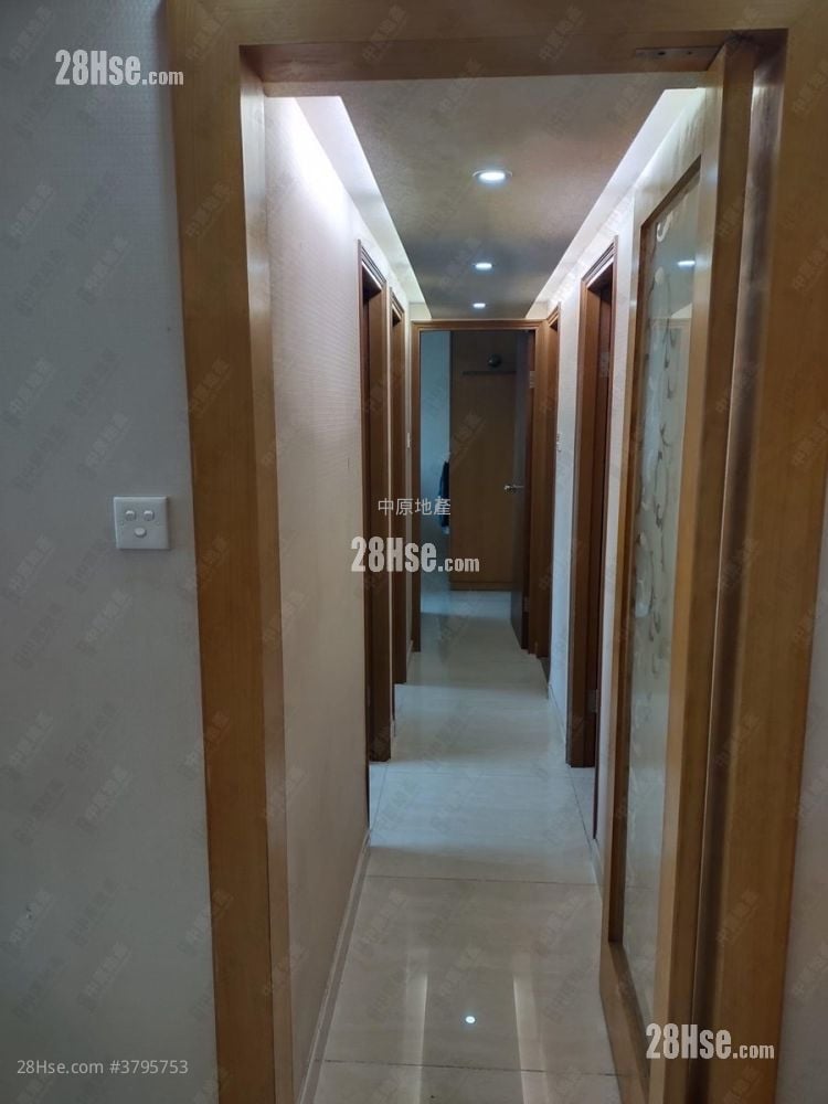 蝶翠峰 售盘 3 房 780 平方尺