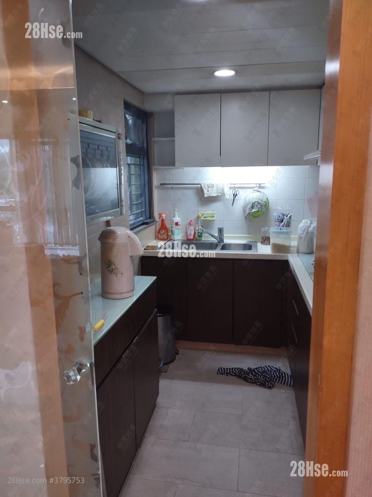 蝶翠峰 售盘 3 房 780 平方尺