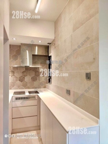 Serene Court Sell 2 Bedrooms , 1 Bathroom 475 ft²