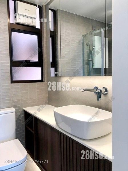 Serene Court Sell 2 Bedrooms , 1 Bathroom 475 ft²