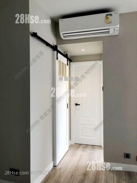 Serene Court Sell 2 Bedrooms , 1 Bathroom 475 ft²