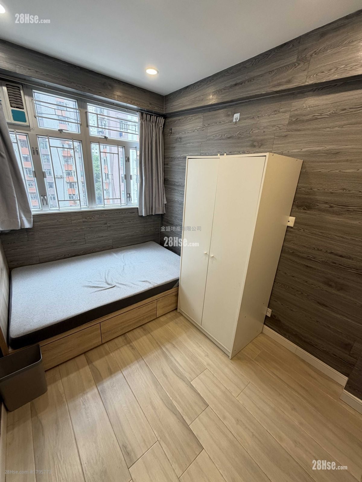 单幢楼房 租盘 1 浴室 150 平方尺