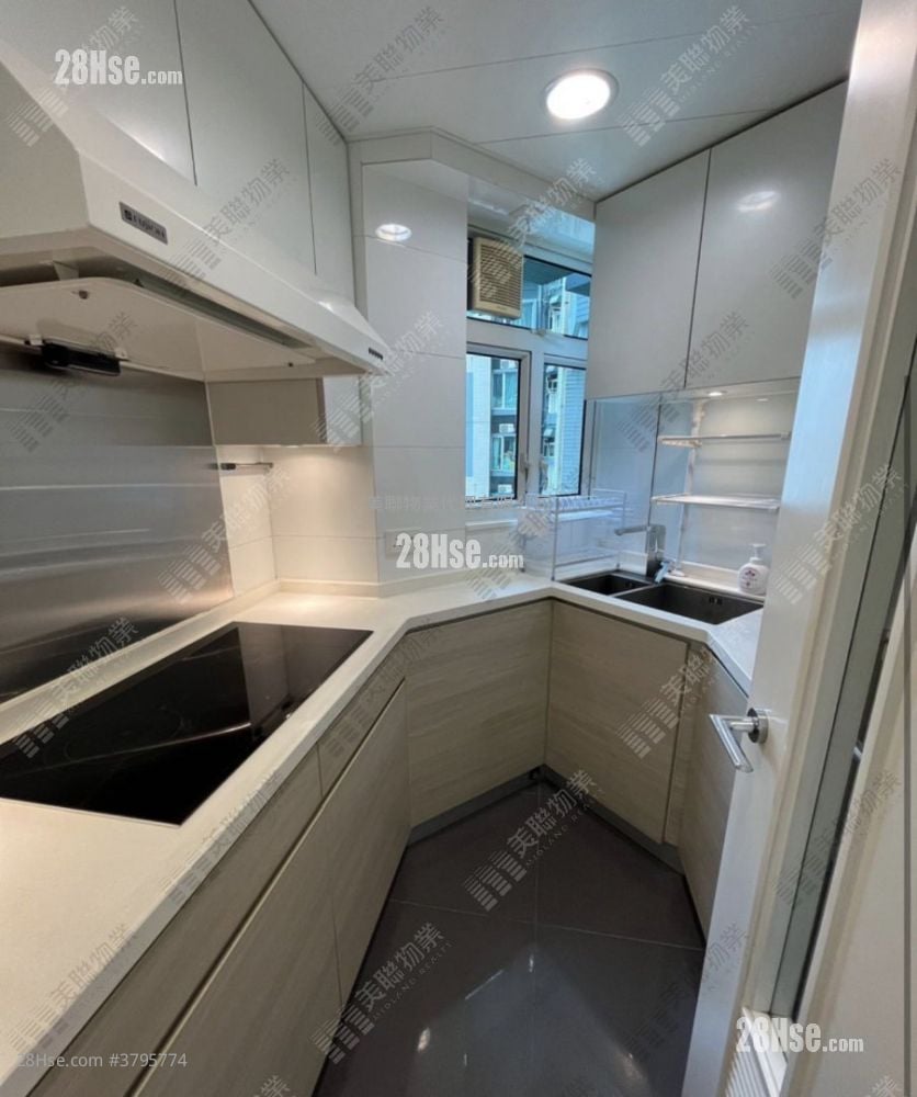 The Beaumount Sell 2 Bedrooms , 1 Bathroom 498 ft²