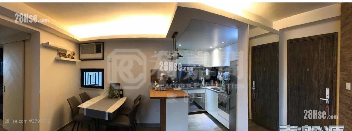 Kornhill Sell 2 Bedrooms , 1 Bathroom 596 ft²