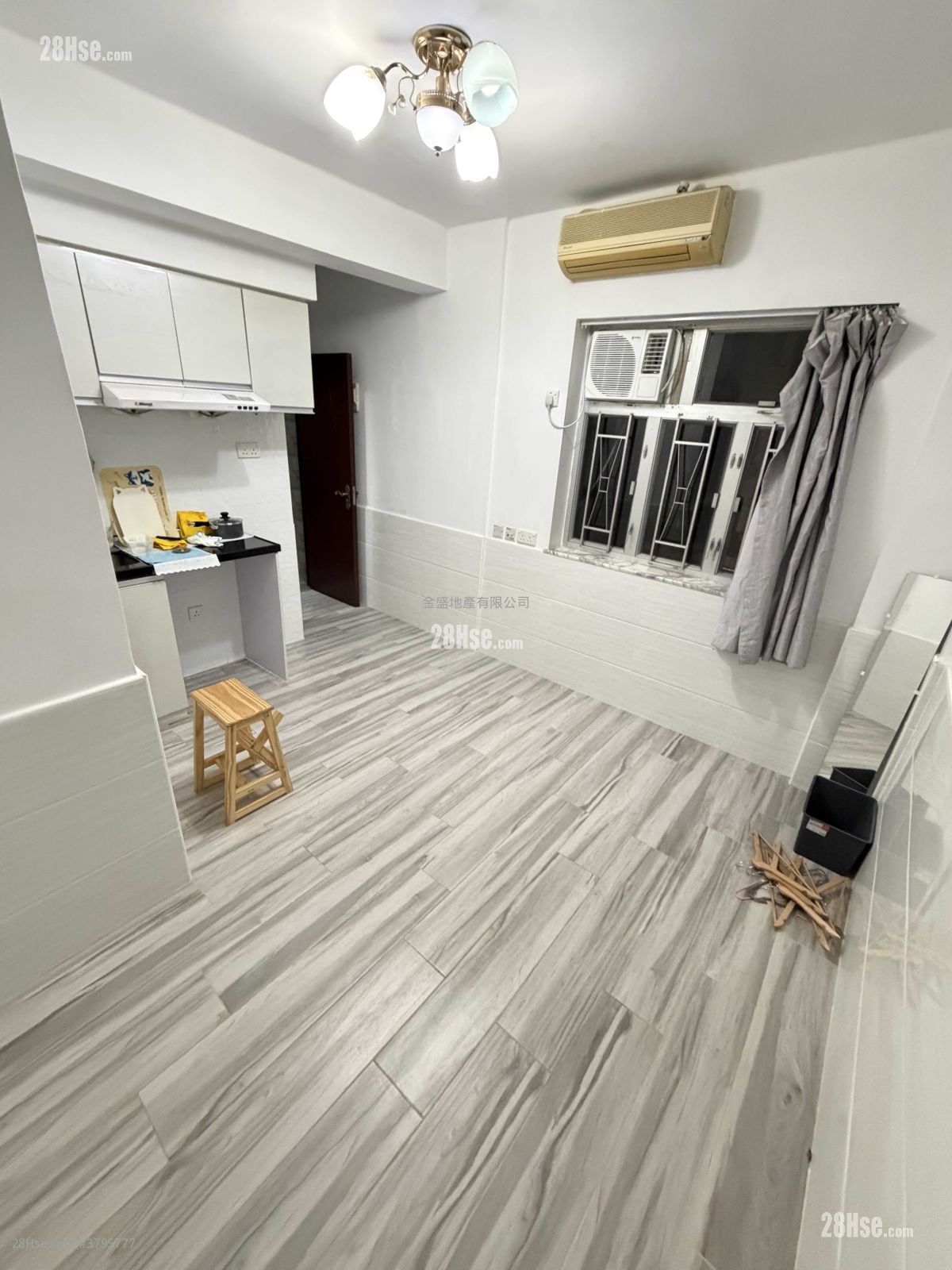 单幢楼房 租盘 1 浴室 140 平方尺