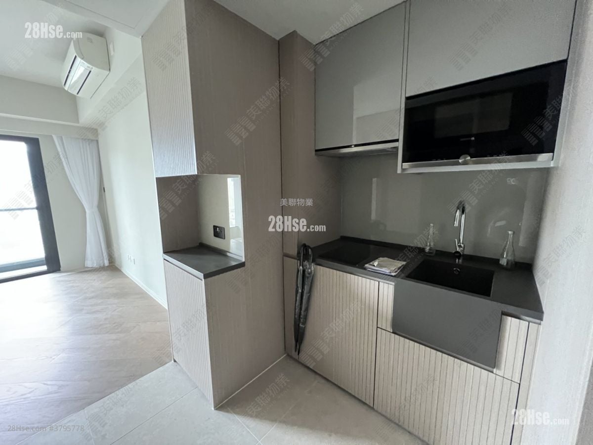 柏傲庄 售盘 1 浴室 264 平方尺