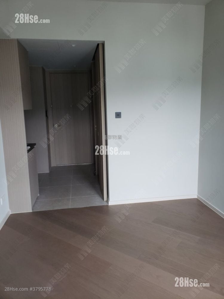 柏傲庄 售盘 1 浴室 264 平方尺