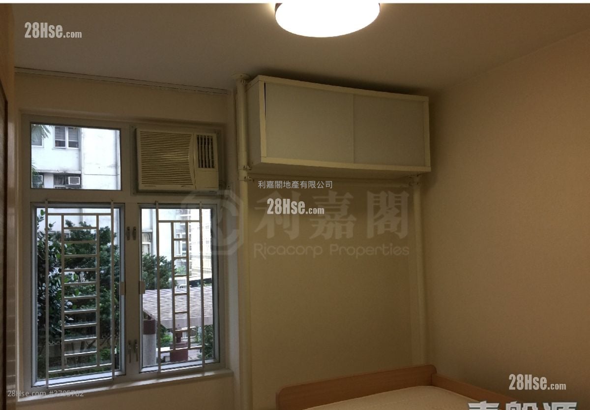 Taikoo Shing Sell 3 Bedrooms , 2 Bathrooms 760 ft²