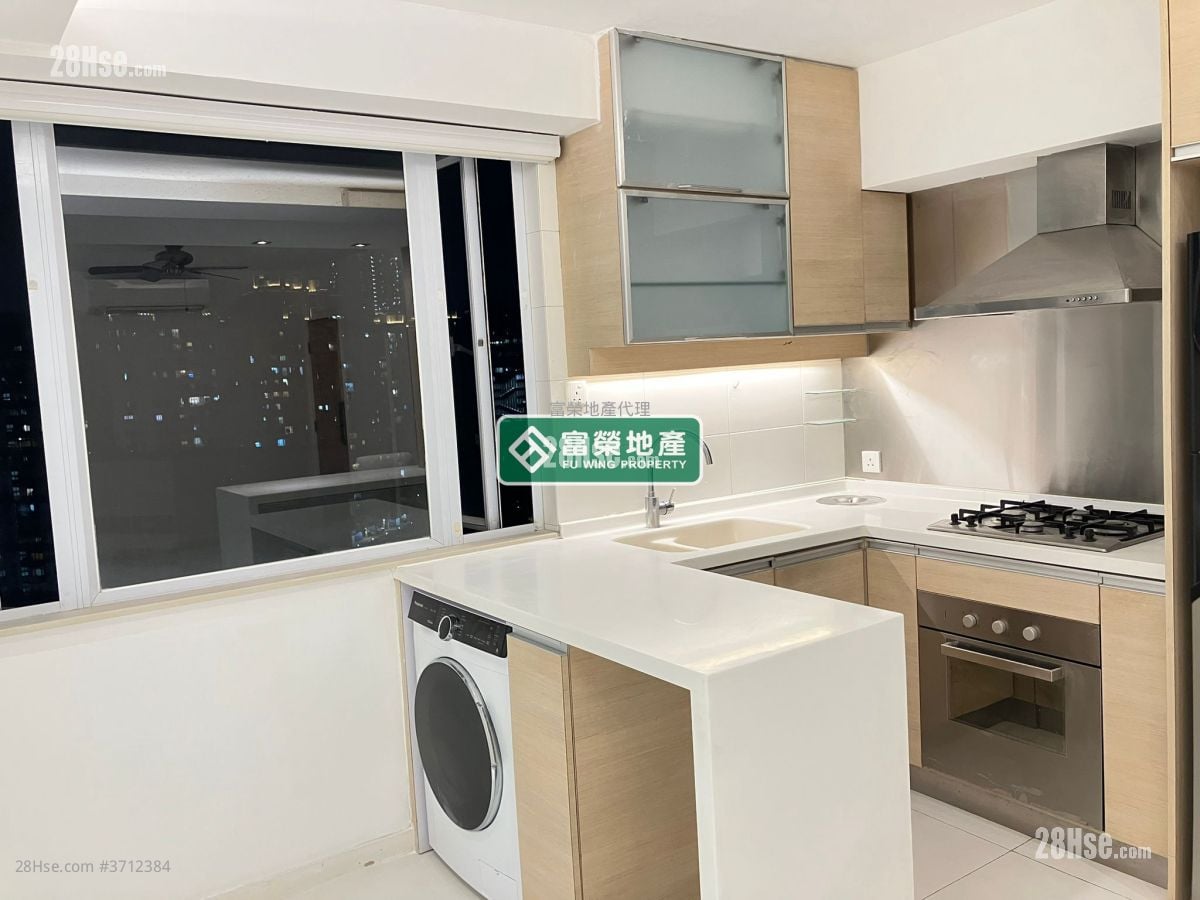 Yee King Building Sell 2 Bedrooms , 1 Bathroom 465 ft²