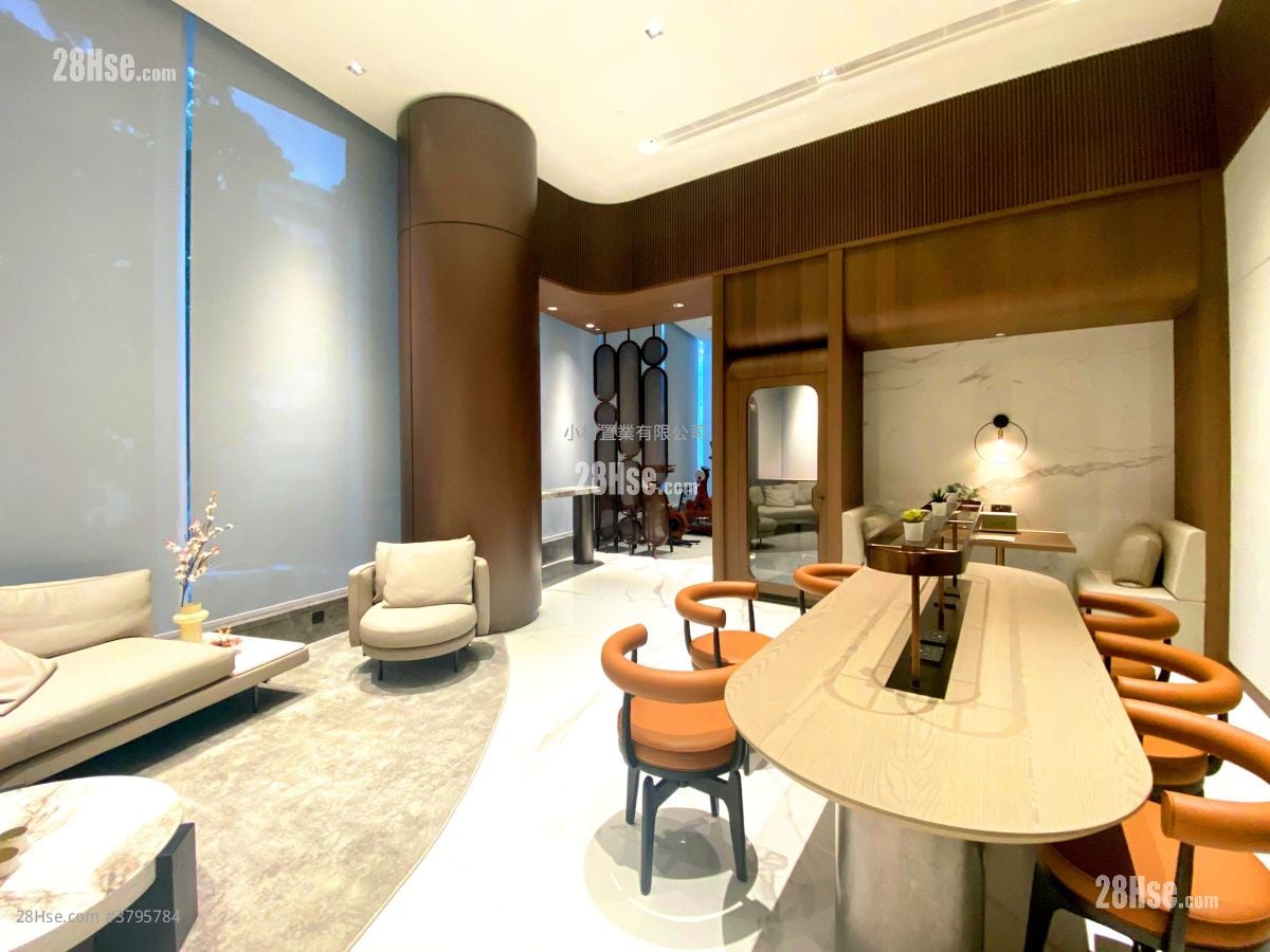 Clubhouse: Prince Wesidence Rental 2 Bedrooms , 2 Bathrooms 561 ft²