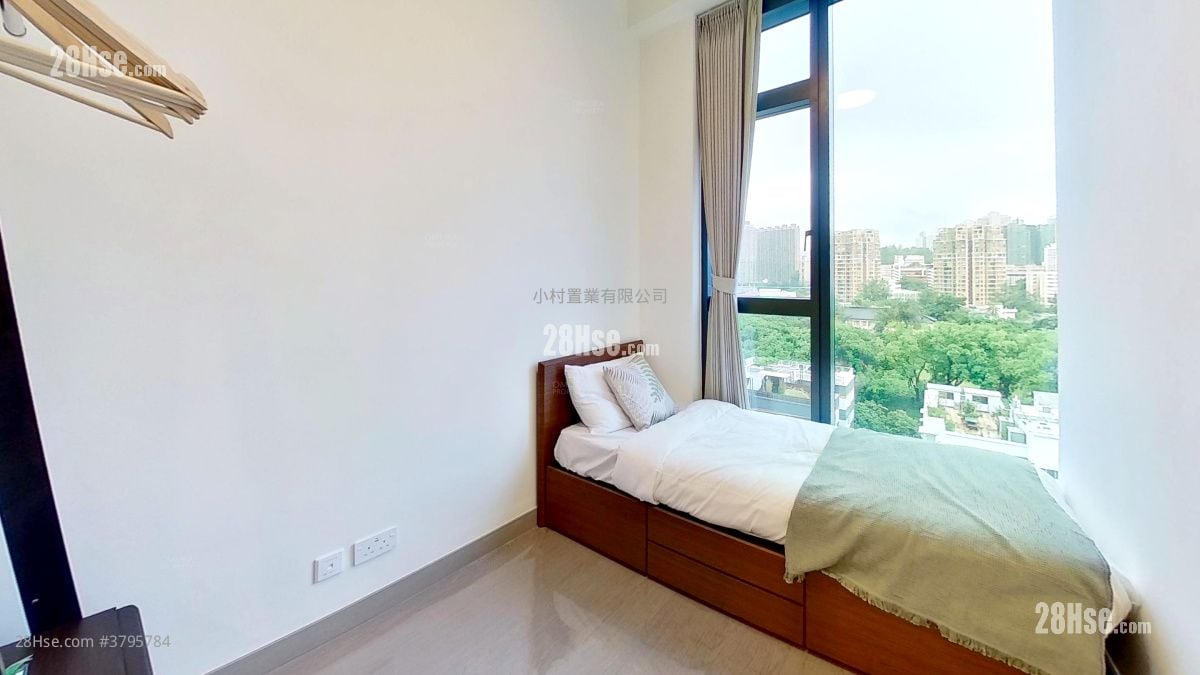 bedroom 1: Prince Wesidence Rental 2 Bedrooms , 2 Bathrooms 561 ft²