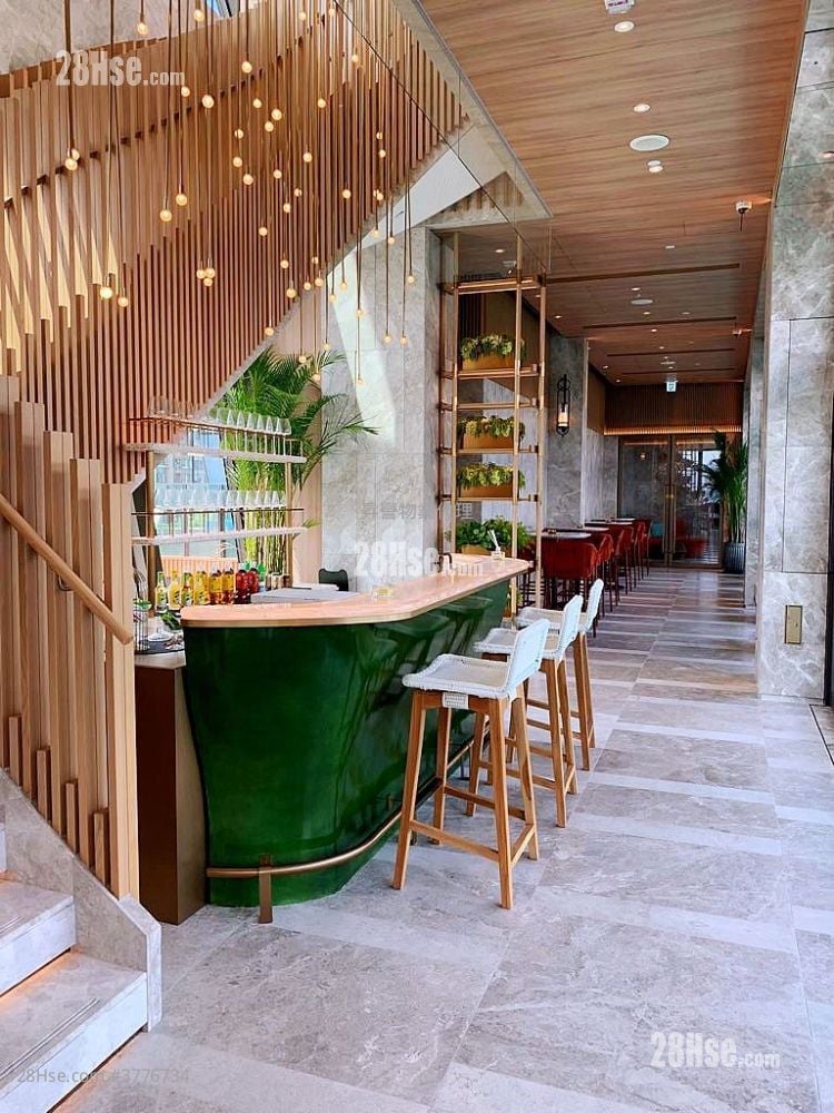 The Vantage Sell 1 Bedroom , 1 Bathroom 277 ft²