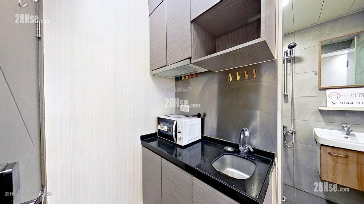 kitchen: Woon Yin Building Rental Studio , 1 Bathroom 150 ft²