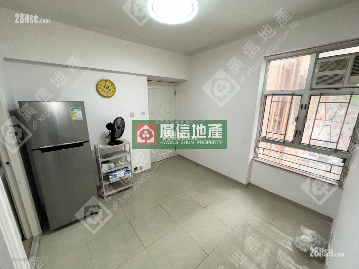 鸿威大厦 租盘 2 房 , 1 浴室 326 平方尺