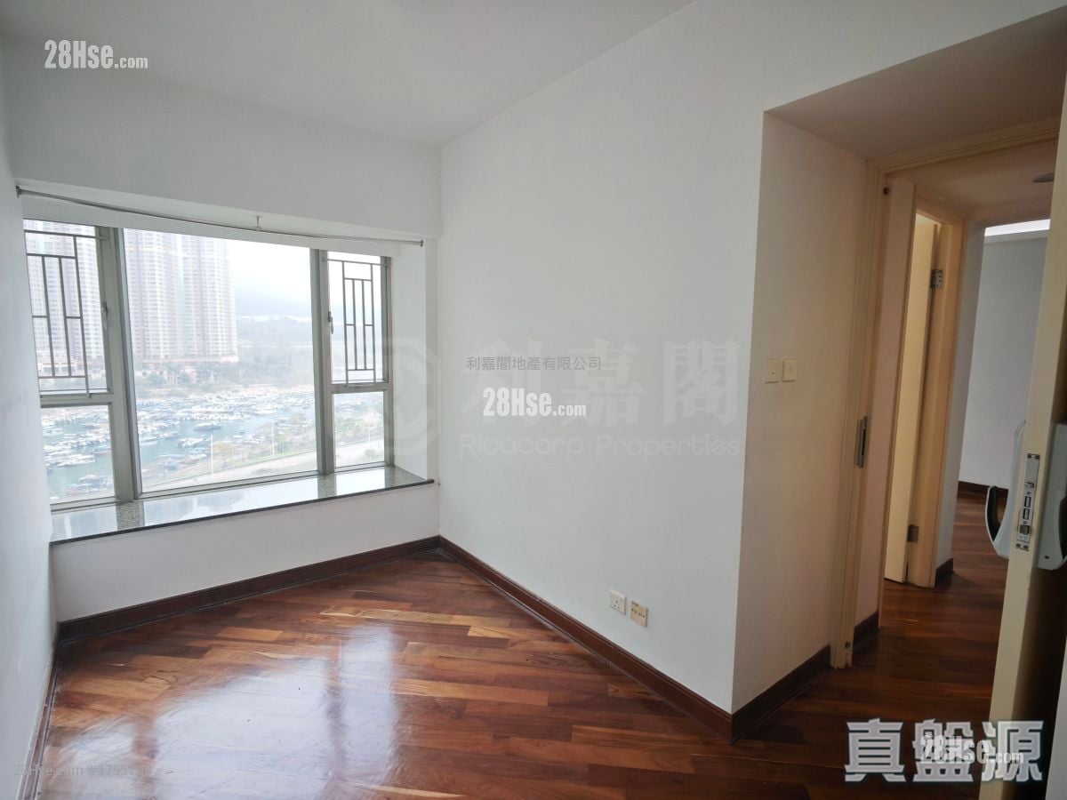 Tseung Kwan O Plaza Sell 2 Bedrooms , 1 Bathroom 459 ft²