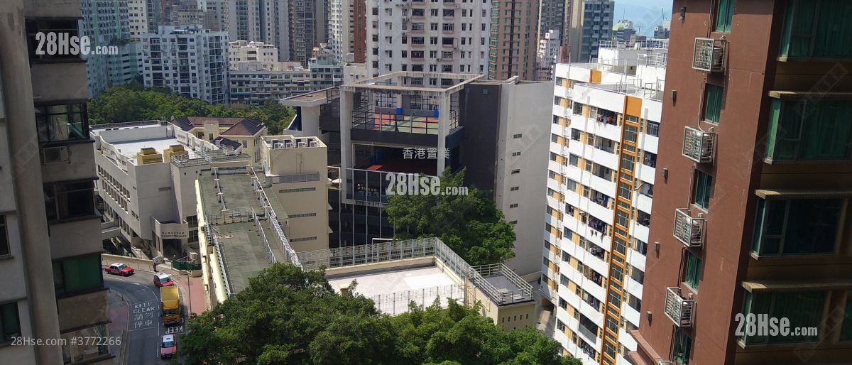 Ying Piu Mansion Sell 3 Bedrooms , 2 Bathrooms 703 ft²