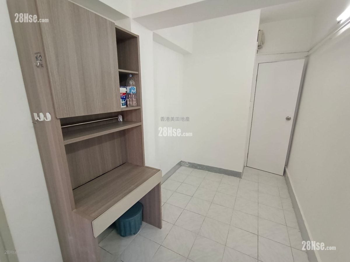 宇宙大厦 租盘 1 房 , 1 浴室 180 平方尺