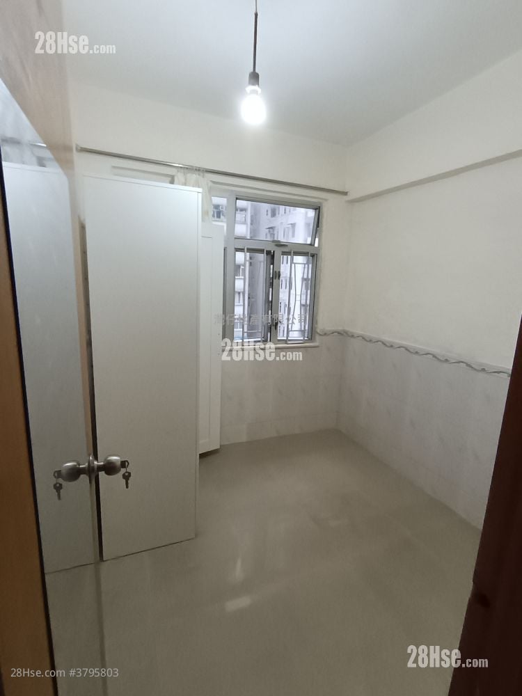 华都楼 租盘 3 房 , 1 浴室 363 平方尺