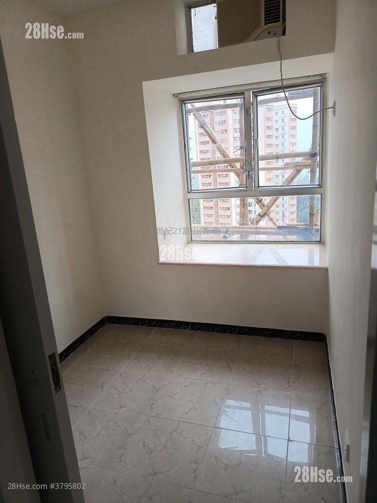 海港花园 售盘 3 房 , 2 浴室 597 平方尺