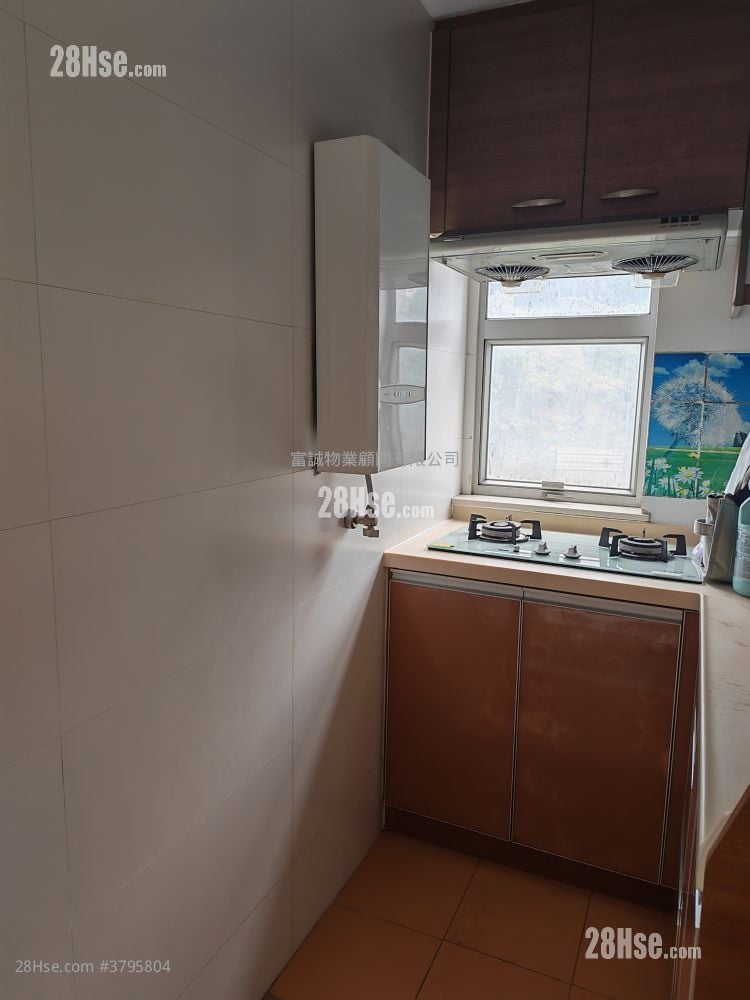 Tsui Ping (North) Estate Sell 2 Bedrooms , 1 Bathroom 381 ft²