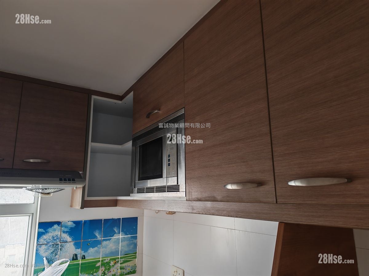 Tsui Ping (North) Estate Sell 2 Bedrooms , 1 Bathroom 381 ft²