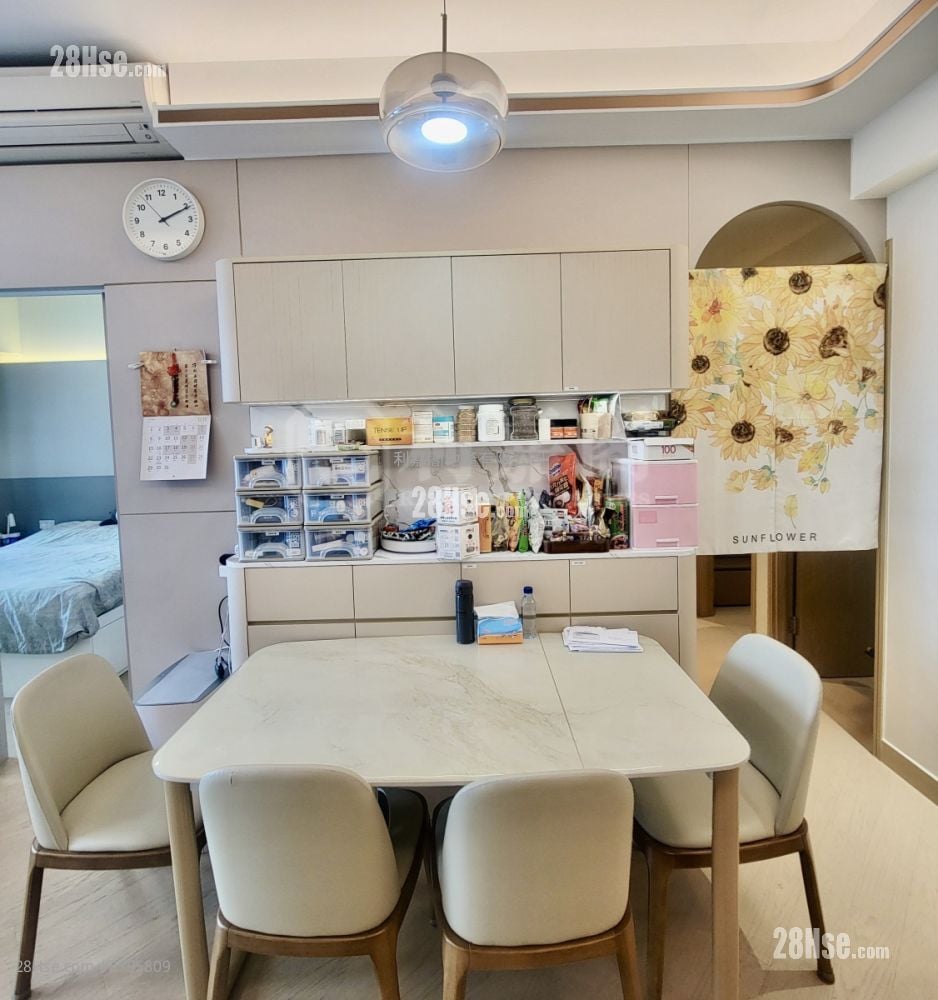 维港滙 售盘 3 房 797 平方尺