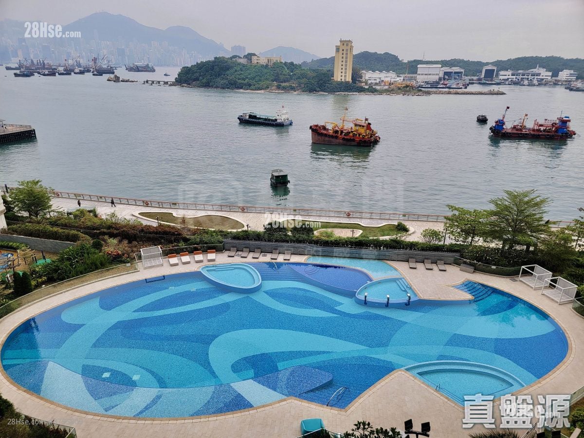 维港滙 售盘 3 房 797 平方尺