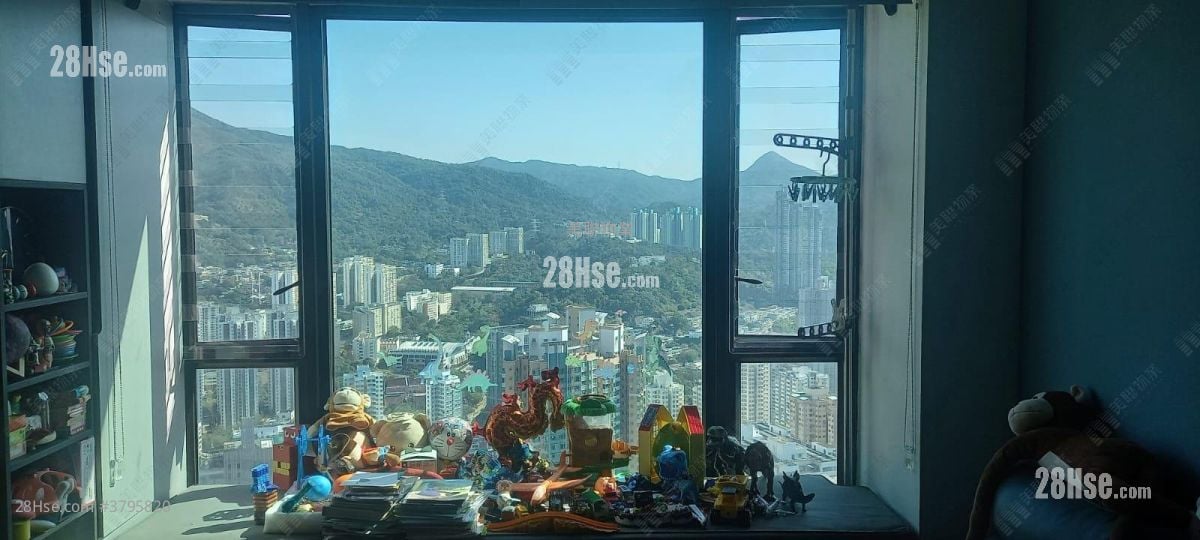 Chelsea Court Sell 2 Bedrooms , 1 Bathroom 454 ft²