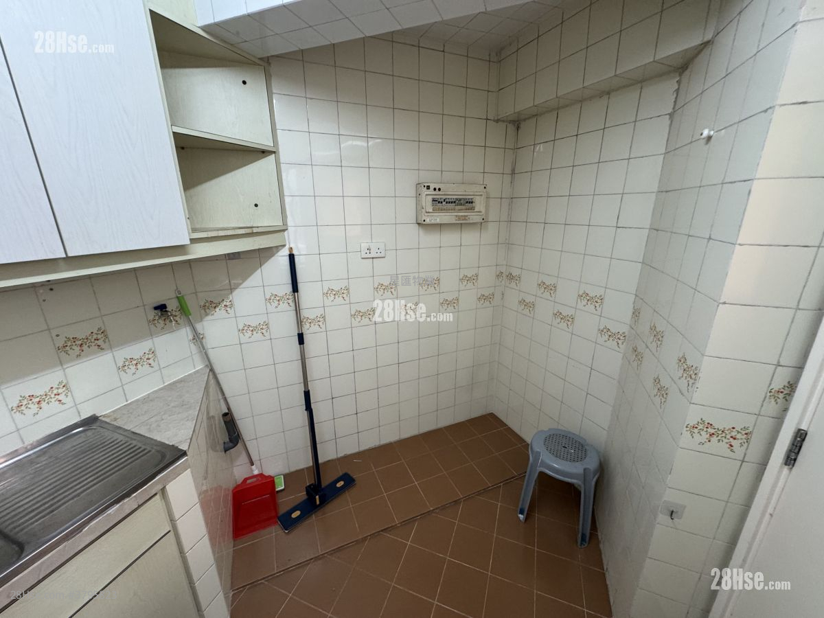 黄埔花园 租盘 3 房 , 2 浴室 775 平方尺