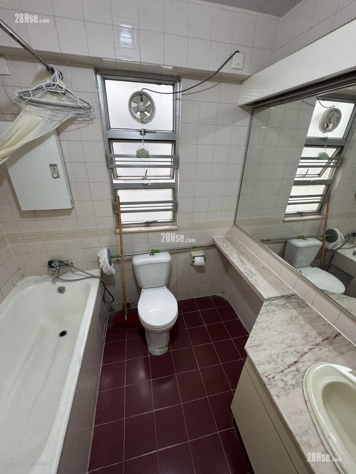 黄埔花园 租盘 3 房 , 2 浴室 775 平方尺