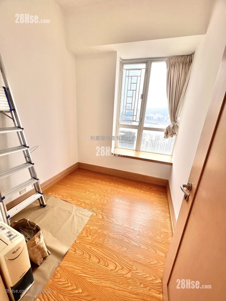 The Orchards Sell 3 Bedrooms , 2 Bathrooms 752 ft²