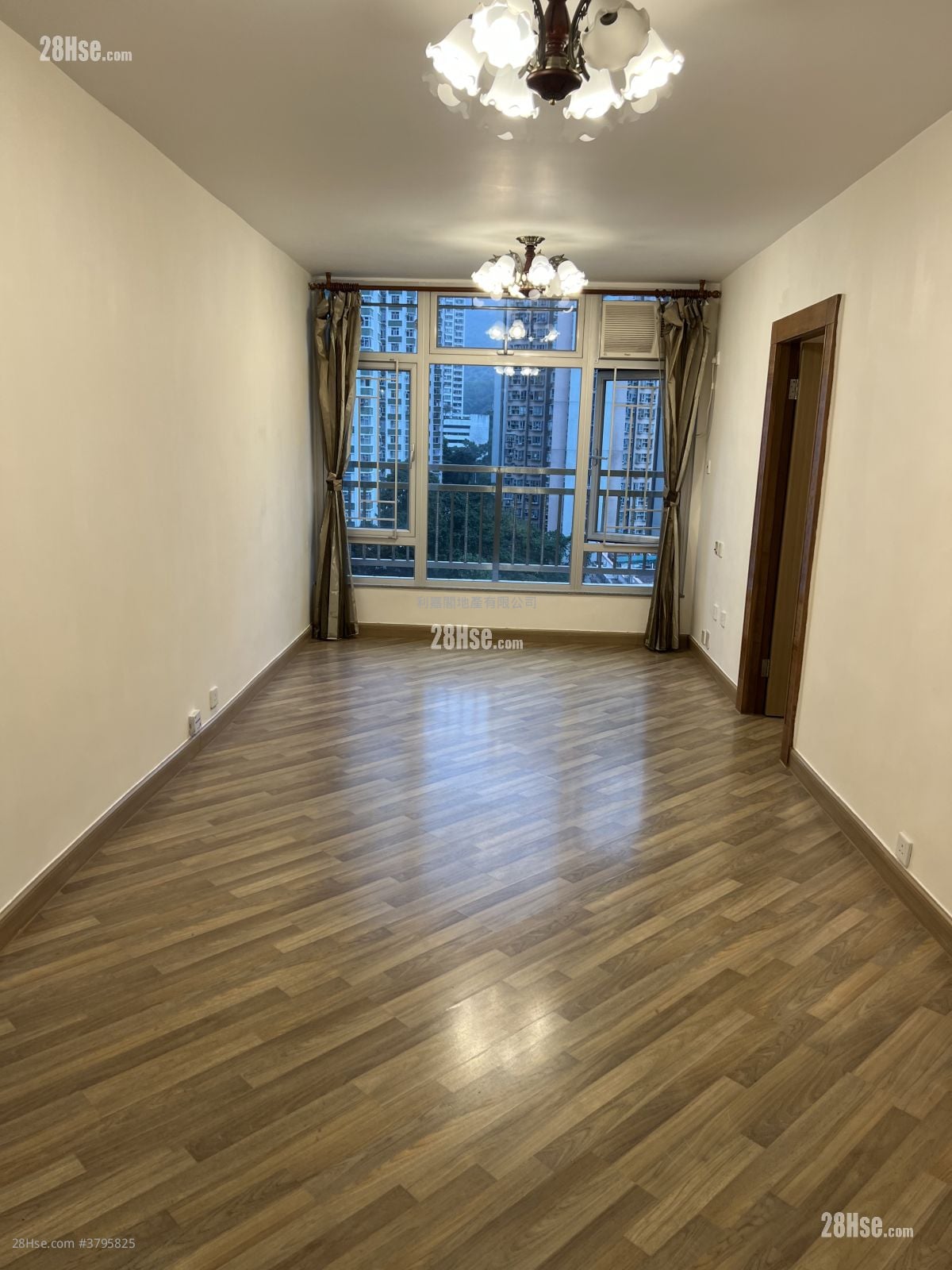 栢蕙苑 售盘 3 房 , 1 浴室 626 平方尺