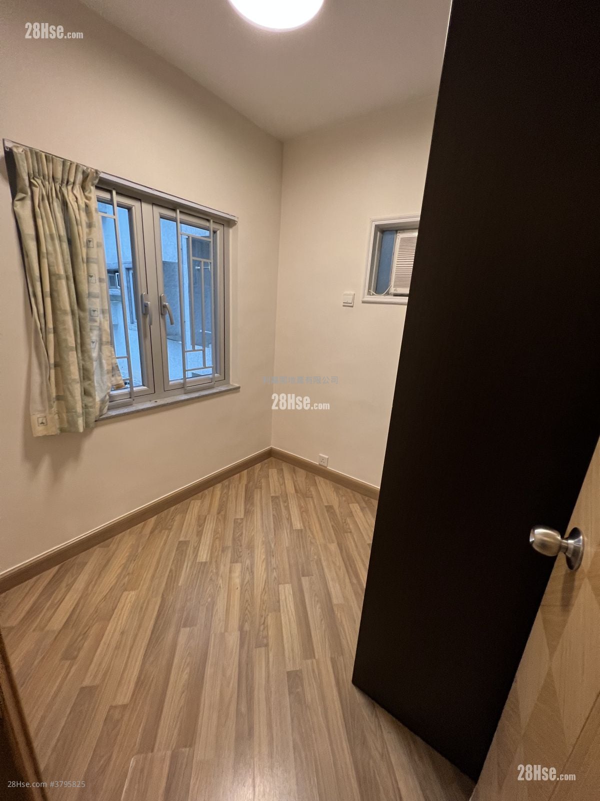 栢蕙苑 售盘 3 房 , 1 浴室 626 平方尺