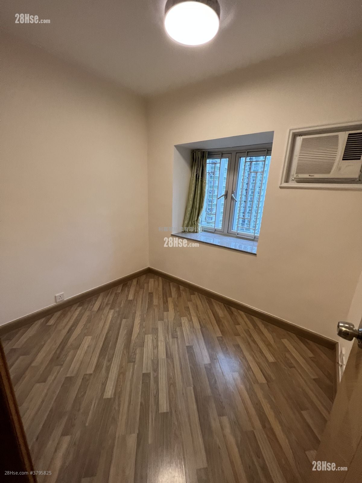 栢蕙苑 售盘 3 房 , 1 浴室 626 平方尺