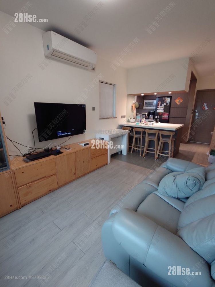 Oscar By The Sea Sell 2 Bedrooms 525 ft²